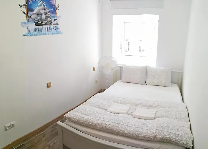 Smart Mini Hotel